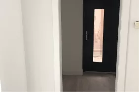 Montaż drzwi